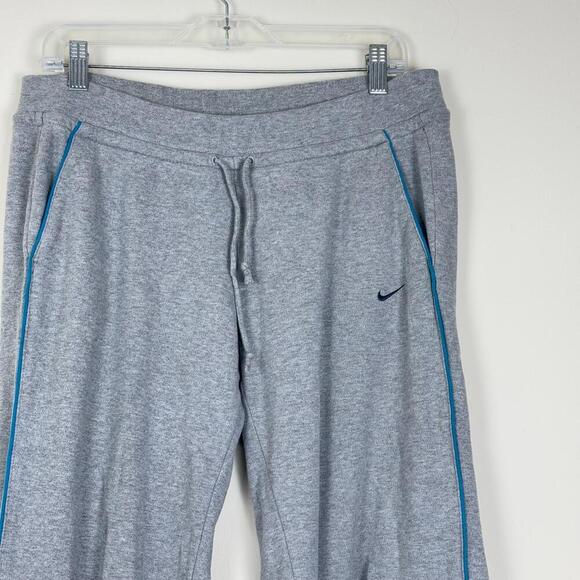 Y2K Nike Women’s Wide Leg Sweatpants 2000s Size medium relax casual gray/blue - Picture 2 of 8